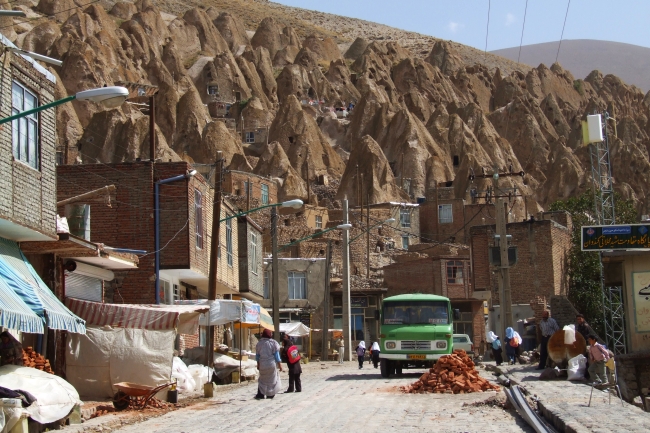 Kandovan - iranska Kapadokia