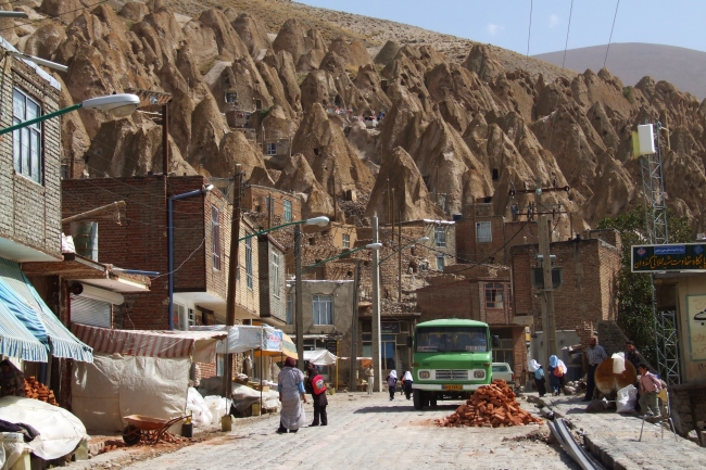 Kandovan - iranska Kapadokia