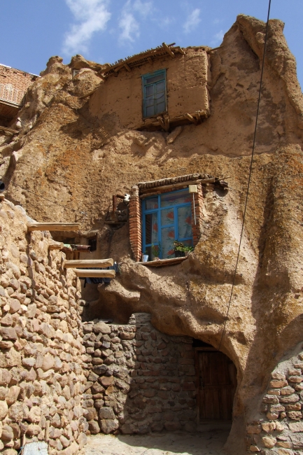 Kandovan - krasu Kandovanu vystihuju taketo domy